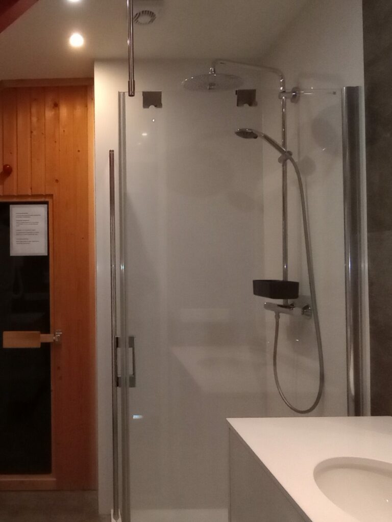 Overzicht douchekamer