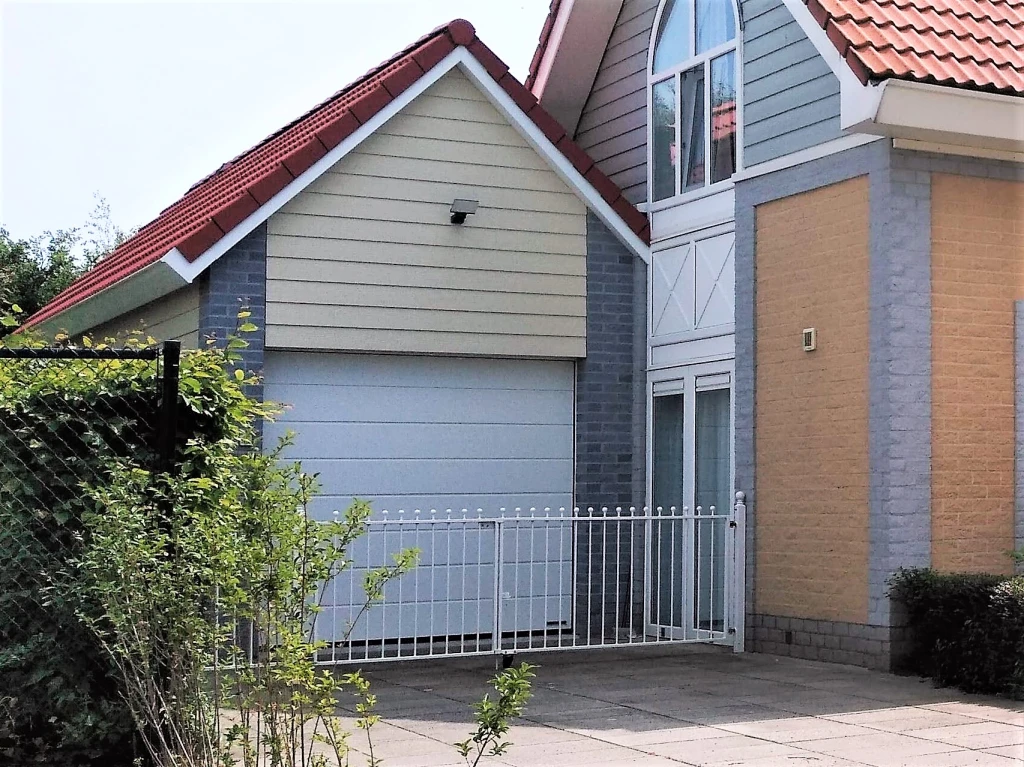 Hek aan de Garage Vakantievilla Eb en Vloed 7